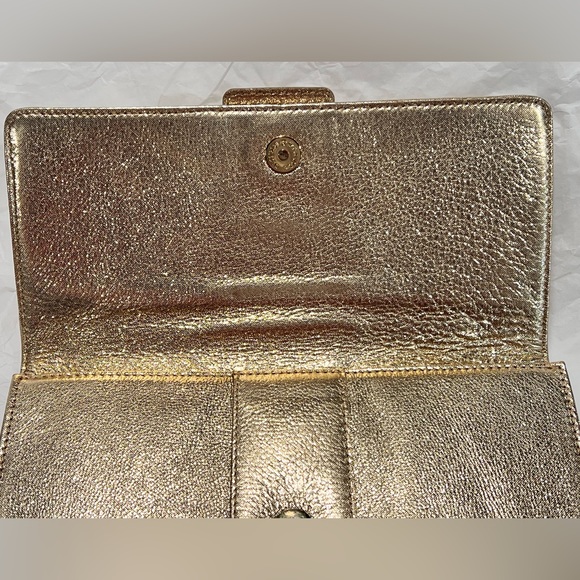MICHAEL Michael Kors - Sutton Buckle Clutch in Metallic Gold Leather - Picture 7 of 13